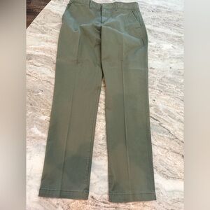 Gap Women’s 6 Straight Khaki Pants Olive Green Babytweed Classic Chino Casual
